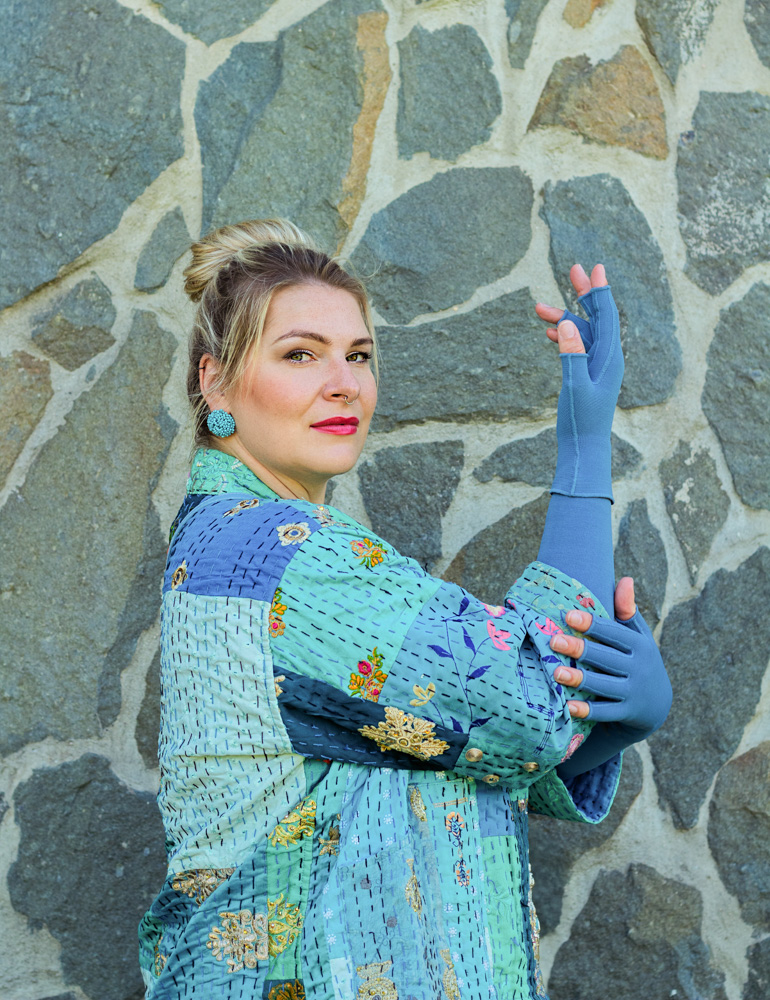 medi Lichtblau Lipödem Mode Caroline Sprott mediven 550 Flachstrick-Kompression Fashion Plussize Health Influencer