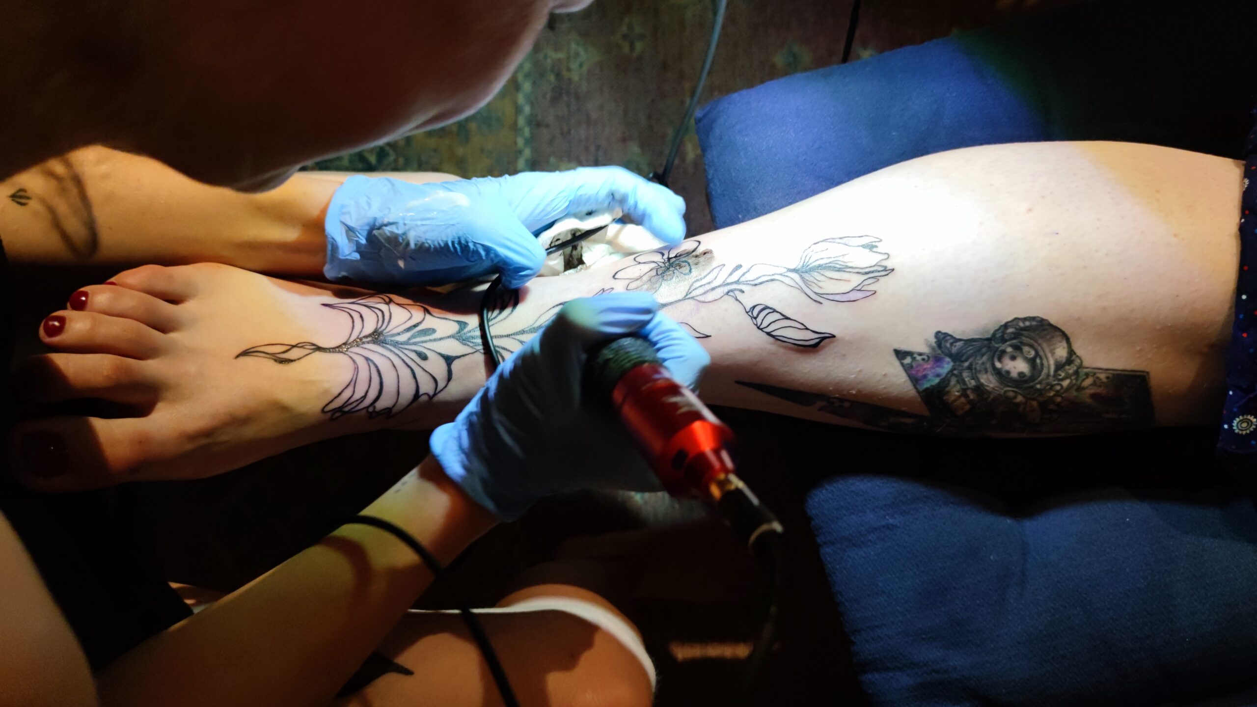 Tattoos bei Lipödem: Was du vor dem Stechen wissen solltest